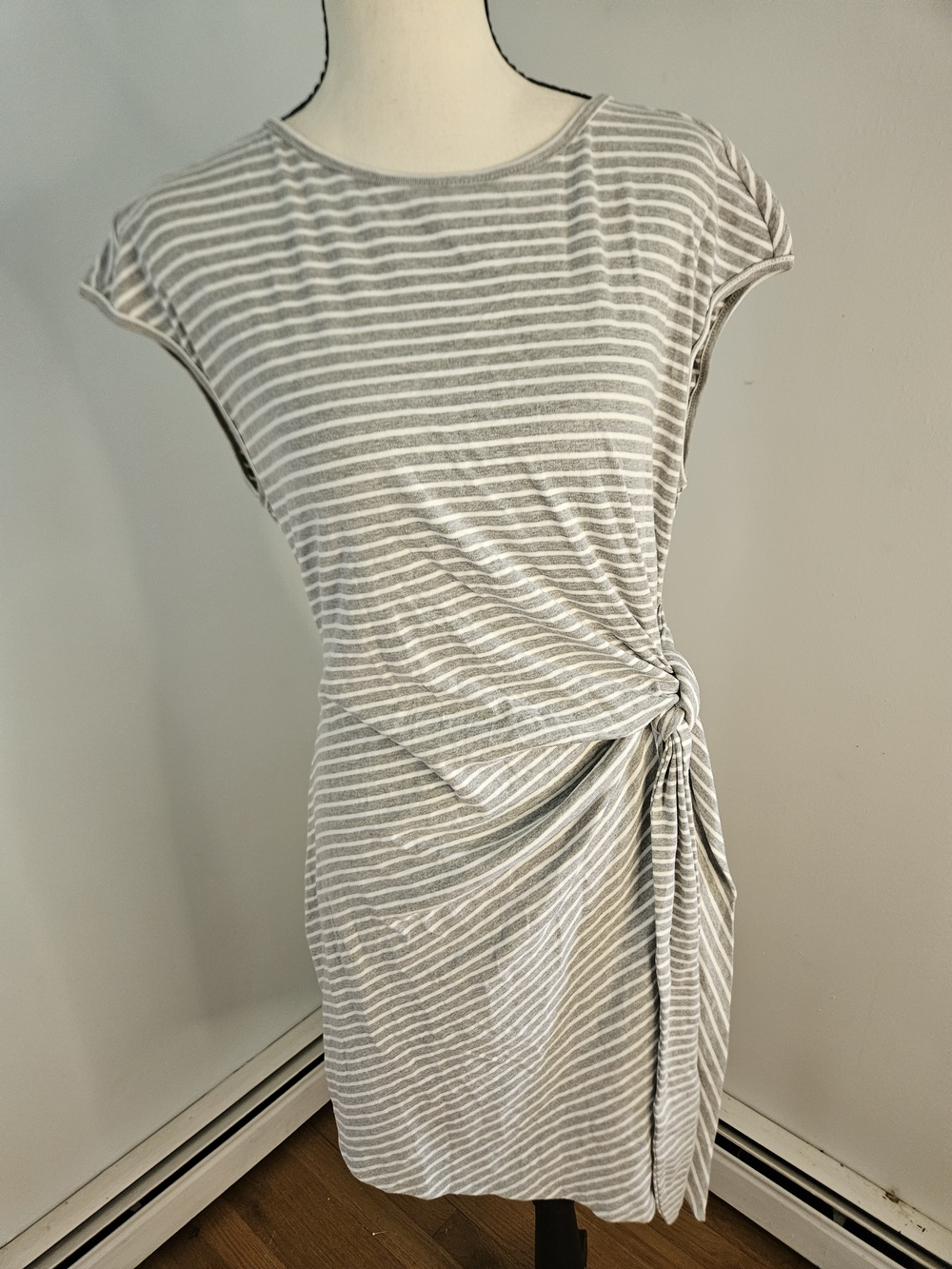 Cupshe Gray and White Striped Midi Dress with Side Knot